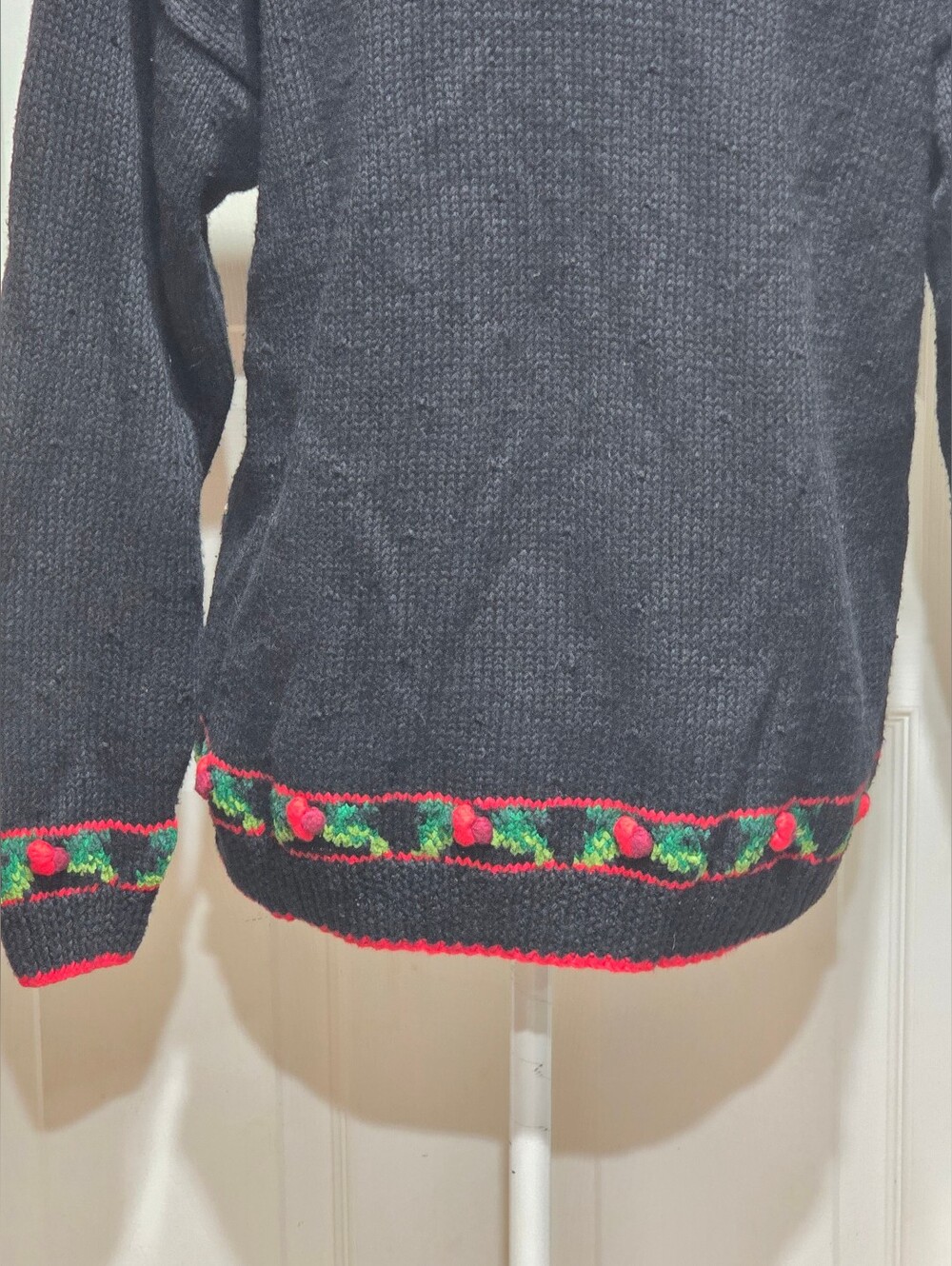 Vintage Casual Corner Christmas Tree Knit Sweater Gift Wreath Teddy Bear Motif - Picture 6 of 13